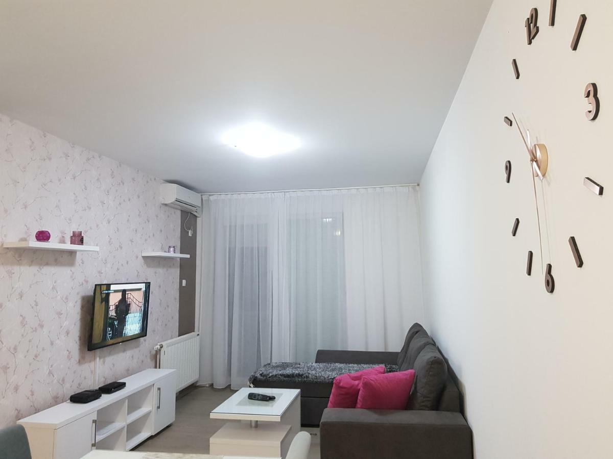Apartment Gea 18 Novi Sad Exterior foto